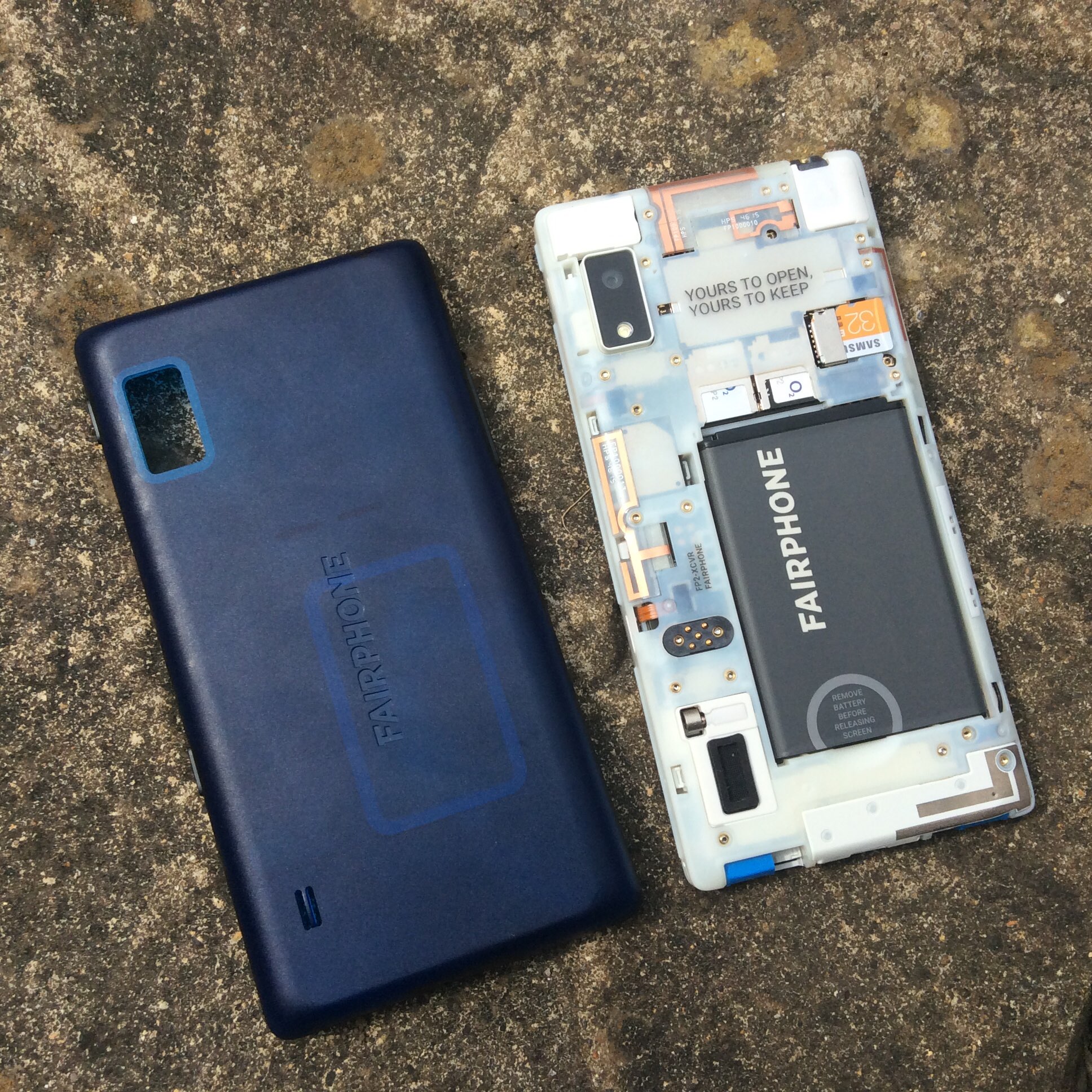 Naked Fairphone